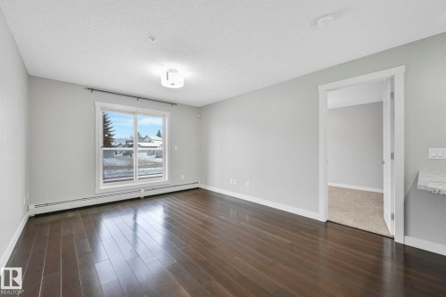 115 2207 44 Avenue, Edmonton, AB - Indoor Photo Showing Other Room