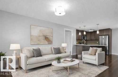 115 2207 44 Avenue, Edmonton, AB - Indoor Photo Showing Living Room