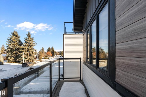 7509 Rowland Road, Edmonton, AB - Outdoor