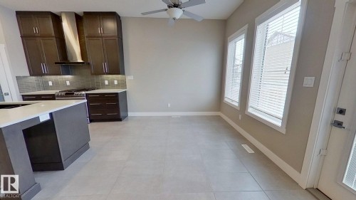7515 173 Avenue, Edmonton, AB - Indoor Photo Showing Kitchen