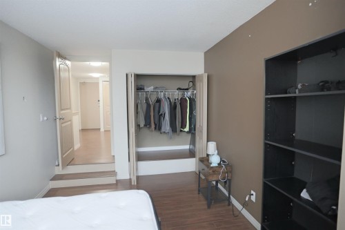 804 10160 114 Street, Edmonton, AB - Indoor