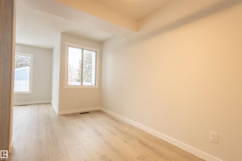 30 Amberly Court, Edmonton, AB - Indoor Photo Showing Other Room