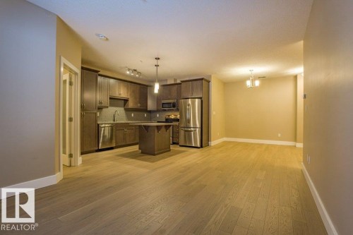 149 6079 Maynard Way Nw, Edmonton, AB - Indoor Photo Showing Kitchen