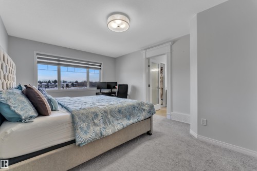 2356 53 Street Sw, Edmonton, AB - Indoor Photo Showing Bedroom