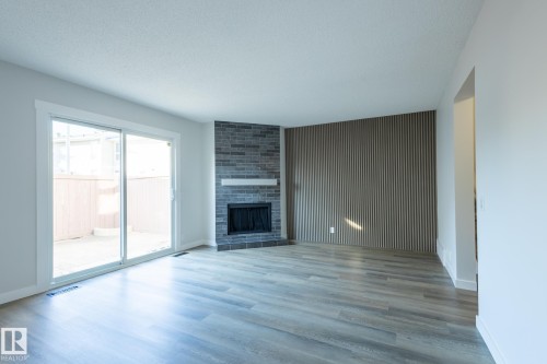 14035 121 Street, Edmonton, AB - Indoor Photo Showing Living Room With Fireplace