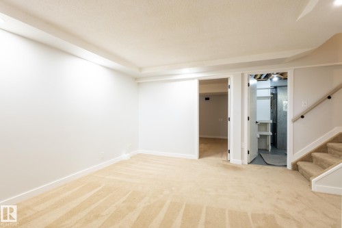 14035 121 Street, Edmonton, AB - Indoor Photo Showing Other Room