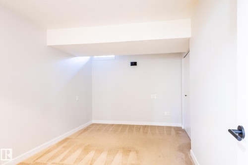 14035 121 Street, Edmonton, AB - Indoor Photo Showing Other Room