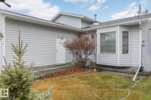 Edmonton, AB - Outdoor