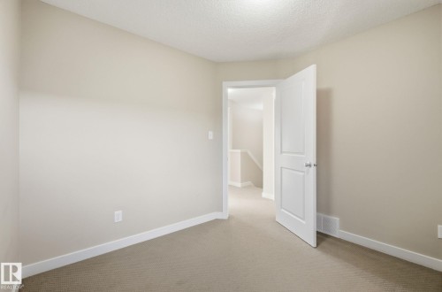 4060 Morrison Wy, Edmonton, AB - Indoor Photo Showing Other Room