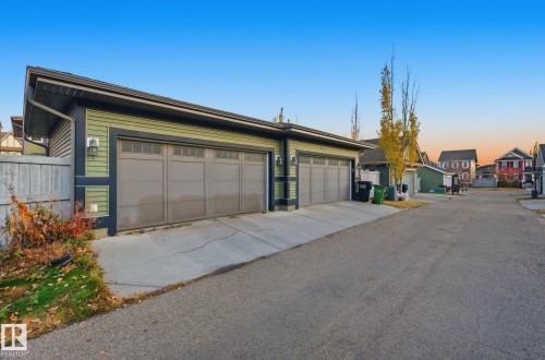 4060 Morrison Wy, Edmonton, AB - Outdoor