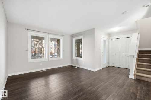 4060 Morrison Wy, Edmonton, AB - Indoor Photo Showing Other Room