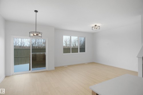 8504 183 Avenue, Edmonton, AB - Indoor Photo Showing Other Room