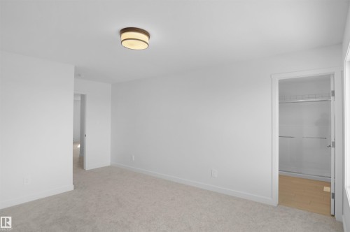 8504 183 Avenue, Edmonton, AB - Indoor Photo Showing Other Room