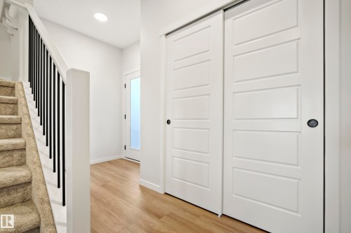 7015 177 Avenue, Edmonton, AB - Indoor Photo Showing Other Room