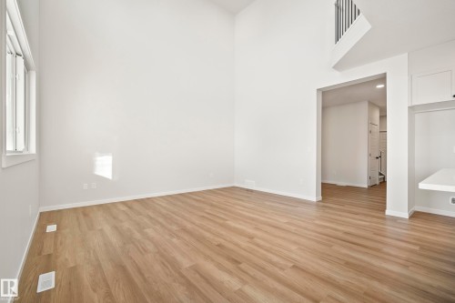 7015 177 Avenue, Edmonton, AB - Indoor Photo Showing Other Room