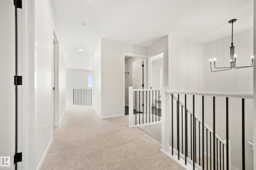 7015 177 Avenue, Edmonton, AB - Indoor Photo Showing Other Room