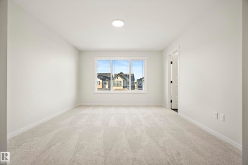 7015 177 Avenue, Edmonton, AB - Indoor Photo Showing Other Room