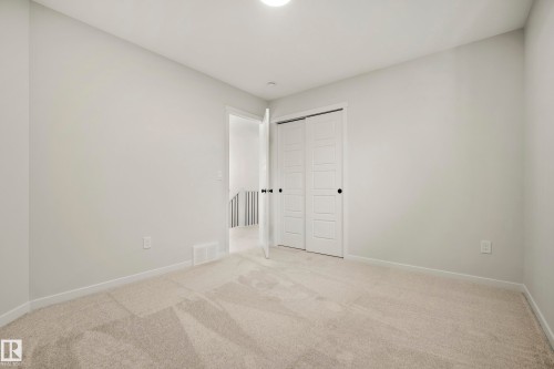 7015 177 Avenue, Edmonton, AB - Indoor Photo Showing Other Room