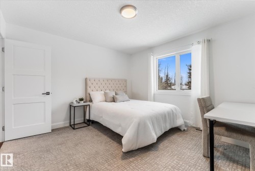 8 53305 Rge Road 273, Rural Parkland County, AB - Indoor Photo Showing Bedroom