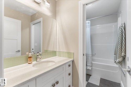 8 53305 Rge Road 273, Rural Parkland County, AB - Indoor Photo Showing Bathroom