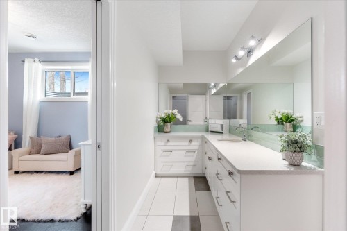 8 53305 Rge Road 273, Rural Parkland County, AB - Indoor Photo Showing Bathroom