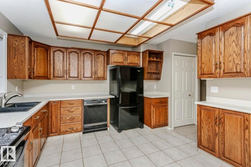 3240 38 Avenue, Edmonton, AB - Indoor Photo Showing Kitchen With Double Sink