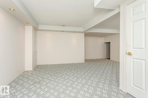 3240 38 Avenue, Edmonton, AB - Indoor Photo Showing Other Room