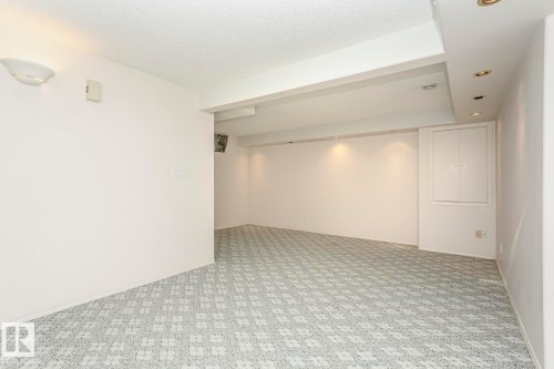 3240 38 Avenue, Edmonton, AB - Indoor Photo Showing Other Room