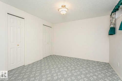 3240 38 Avenue, Edmonton, AB - Indoor Photo Showing Other Room
