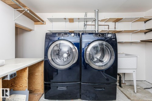 3240 38 Avenue, Edmonton, AB - Indoor Photo Showing Laundry Room