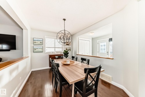 20448 56 Avenue, Edmonton, AB - Indoor Photo Showing Dining Room