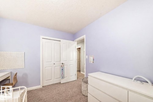 20448 56 Avenue, Edmonton, AB - Indoor Photo Showing Bedroom