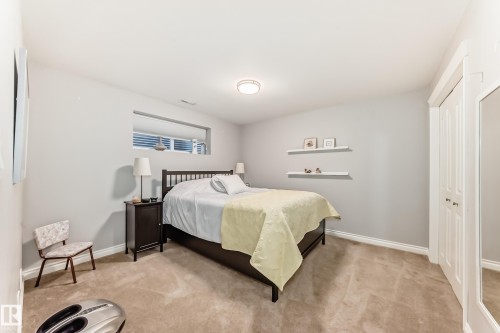20448 56 Avenue, Edmonton, AB - Indoor Photo Showing Bedroom