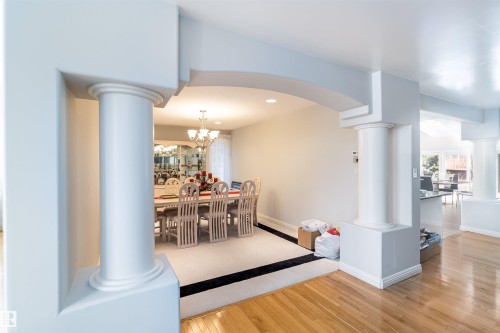 10812 5 Avenue, Edmonton, AB - Indoor Photo Showing Other Room