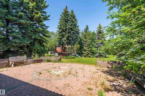 10812 5 Avenue, Edmonton, AB - Outdoor