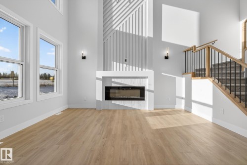 70 Hemingway Crescent, Spruce Grove, AB - Indoor Photo Showing Living Room With Fireplace