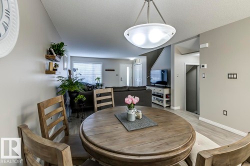4317 Prowse Link Link, Edmonton, AB - Indoor Photo Showing Dining Room