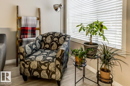 4317 Prowse Link Link, Edmonton, AB - Indoor Photo Showing Other Room