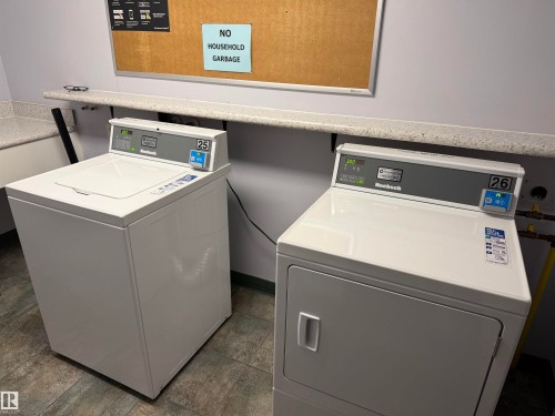 311 2628 Millwoods Rd East Nw, Edmonton, AB - Indoor Photo Showing Laundry Room