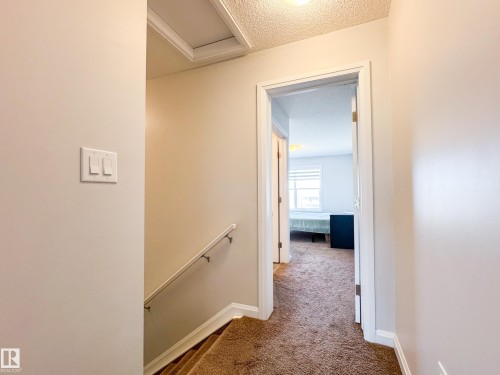 40 3710 Allan Drive, Edmonton, AB - Indoor Photo Showing Other Room