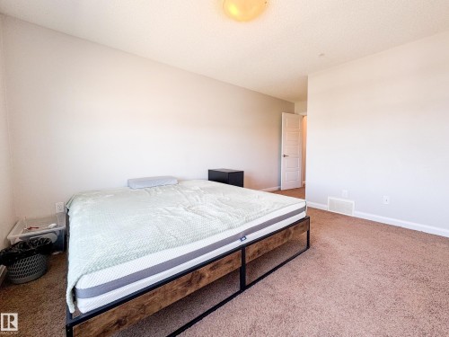 40 3710 Allan Drive, Edmonton, AB - Indoor Photo Showing Bedroom