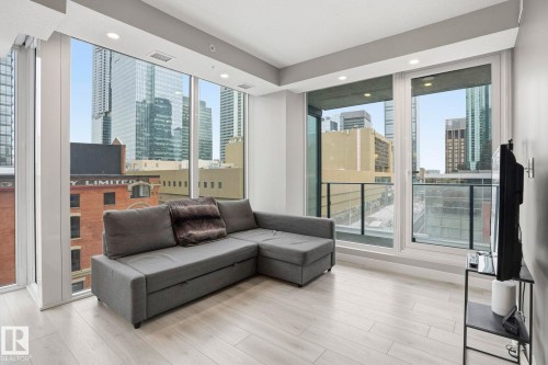 503 10180 103 Street, Edmonton, AB - Indoor