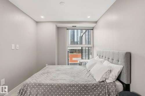 503 10180 103 Street, Edmonton, AB - Indoor Photo Showing Bedroom