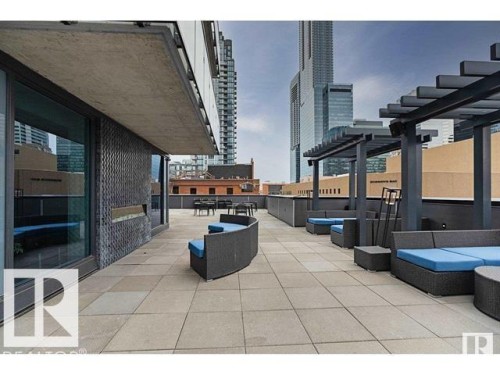 503 10180 103 Street, Edmonton, AB - Outdoor