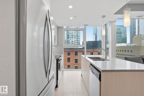 503 10180 103 Street, Edmonton, AB - Indoor Photo Showing Kitchen With Stainless Steel Kitchen With Double Sink With Upgraded Kitchen
