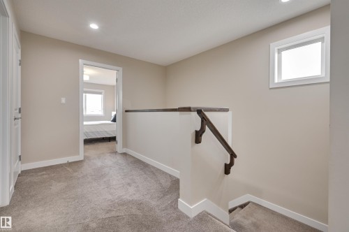 7404 81 Avenue, Edmonton, AB - Indoor Photo Showing Other Room