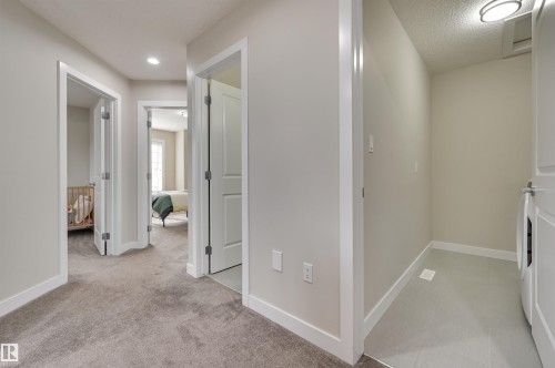 7404 81 Avenue, Edmonton, AB - Indoor