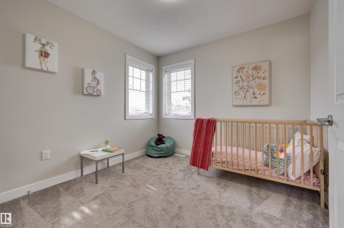 7404 81 Avenue, Edmonton, AB - Indoor Photo Showing Bedroom