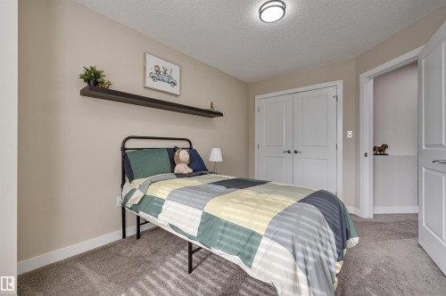 7404 81 Avenue, Edmonton, AB - Indoor Photo Showing Bedroom