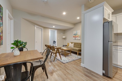 7404 81 Avenue, Edmonton, AB - Indoor Photo Showing Dining Room